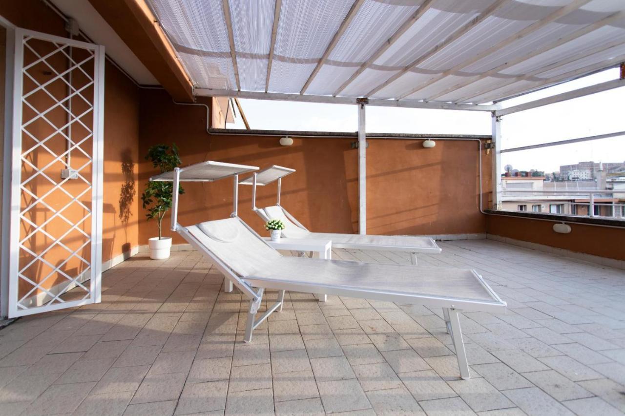 Apartament Casa Aurora - Terrazza Con Vista San Pietro Rzym Zewnętrze zdjęcie